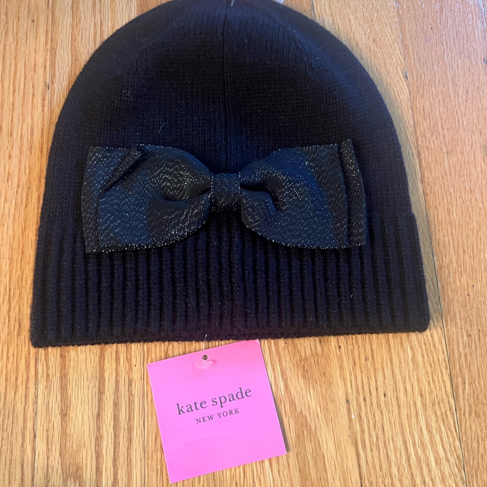 - Kate Spade Knit Bow Women’s Black Fashion hat Beanie